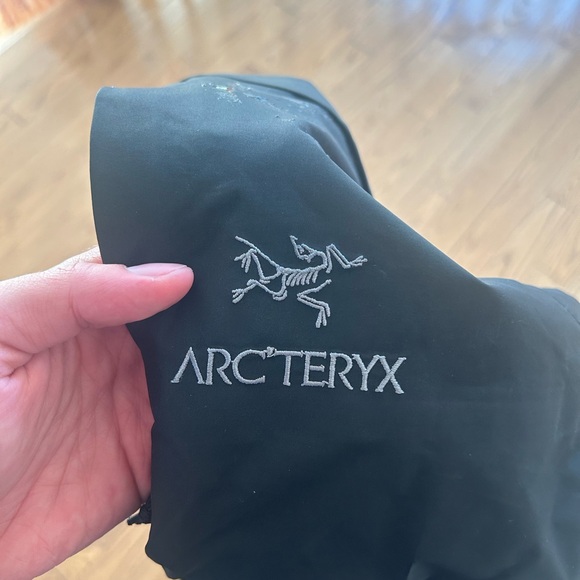 Arcteryx Goretex Beta Pants - Picture 2 of 4